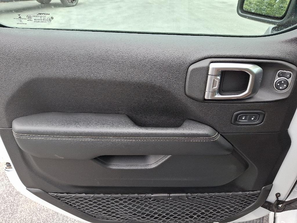 used 2021 Jeep Wrangler Unlimited car, priced at $34,989