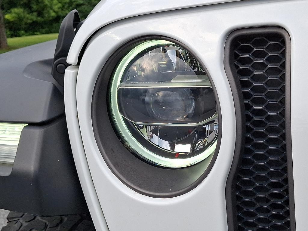 used 2021 Jeep Wrangler Unlimited car, priced at $34,989