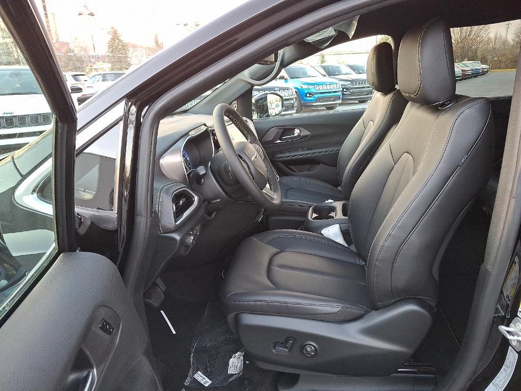 new 2026 Chrysler Pacifica car, priced at $47,145