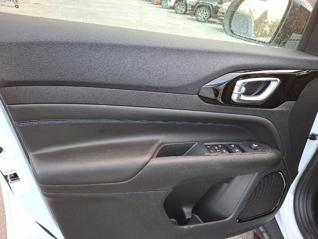 new 2026 Jeep Compass car, priced at $36,750