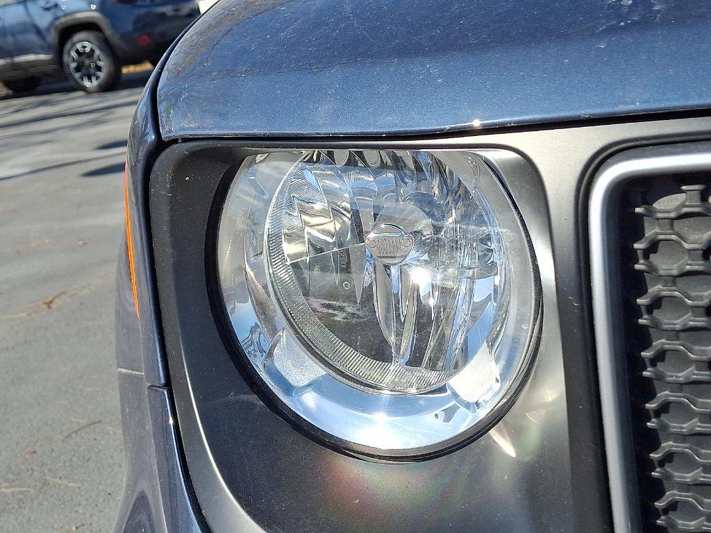 used 2022 Jeep Renegade car, priced at $22,495