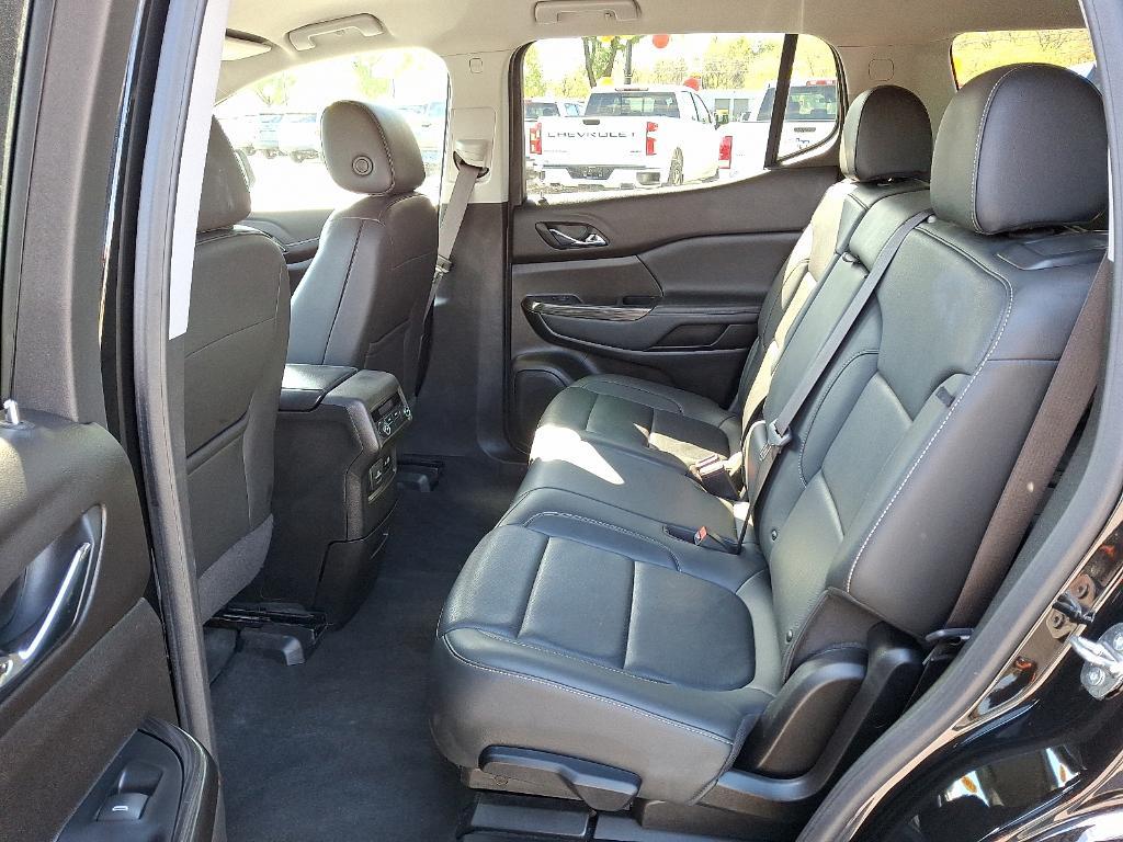 used 2023 GMC Acadia car, priced at $30,594