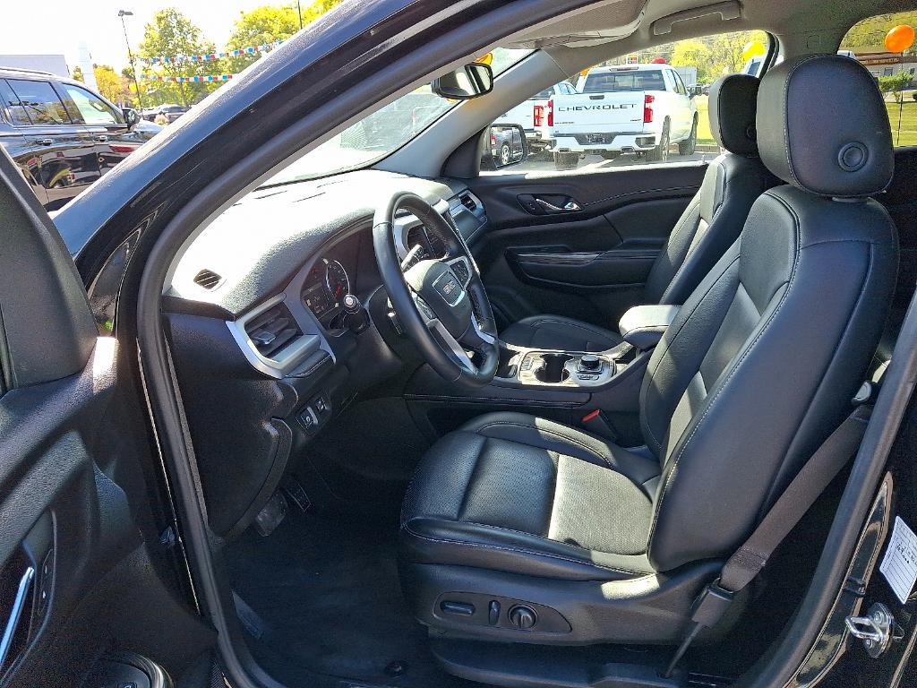 used 2023 GMC Acadia car, priced at $30,594