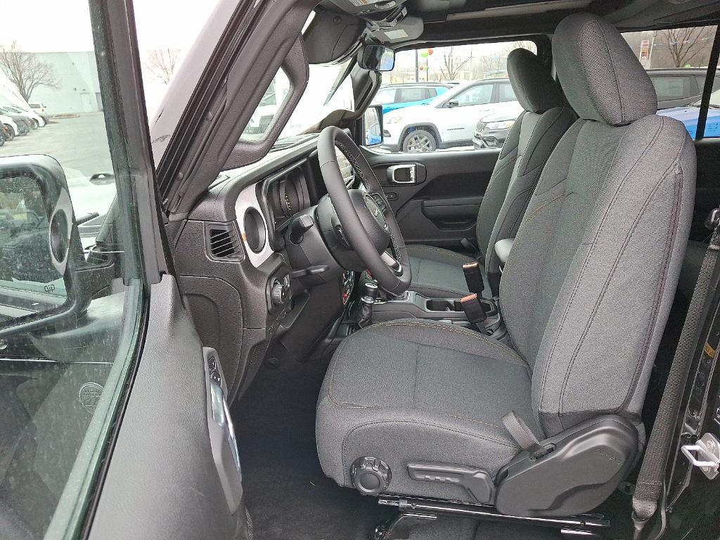 new 2026 Jeep Wrangler car, priced at $59,525