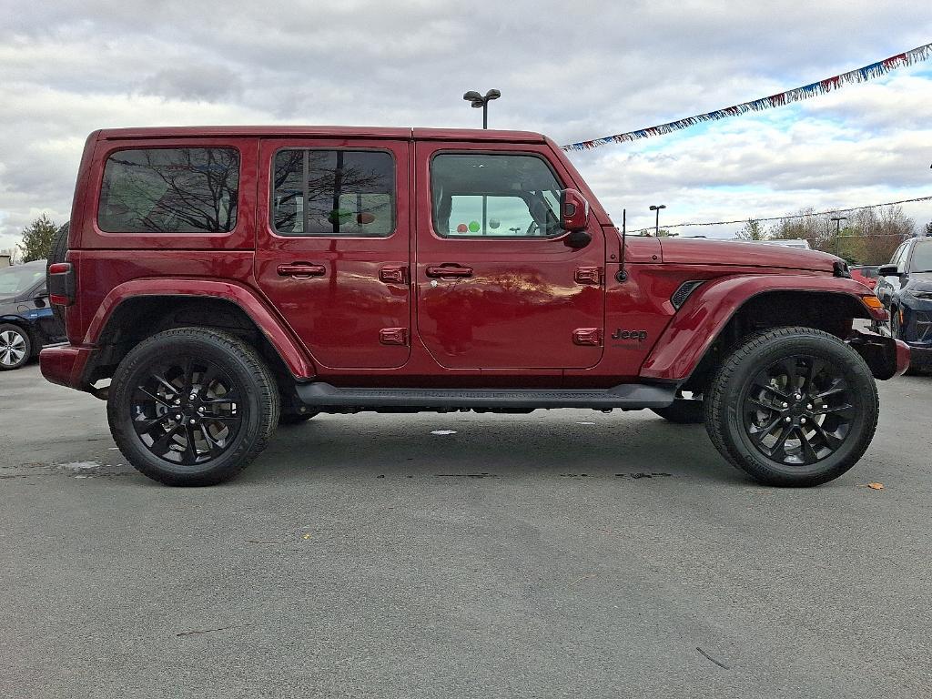 used 2021 Jeep Wrangler Unlimited car, priced at $36,984
