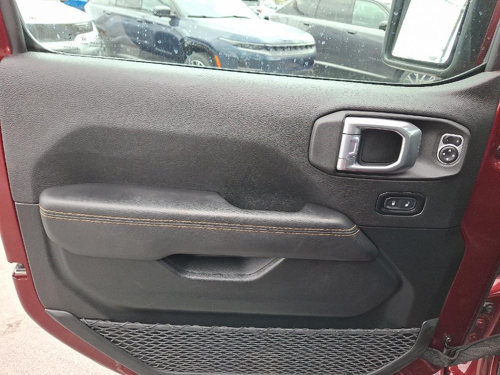 used 2021 Jeep Wrangler Unlimited car, priced at $36,984