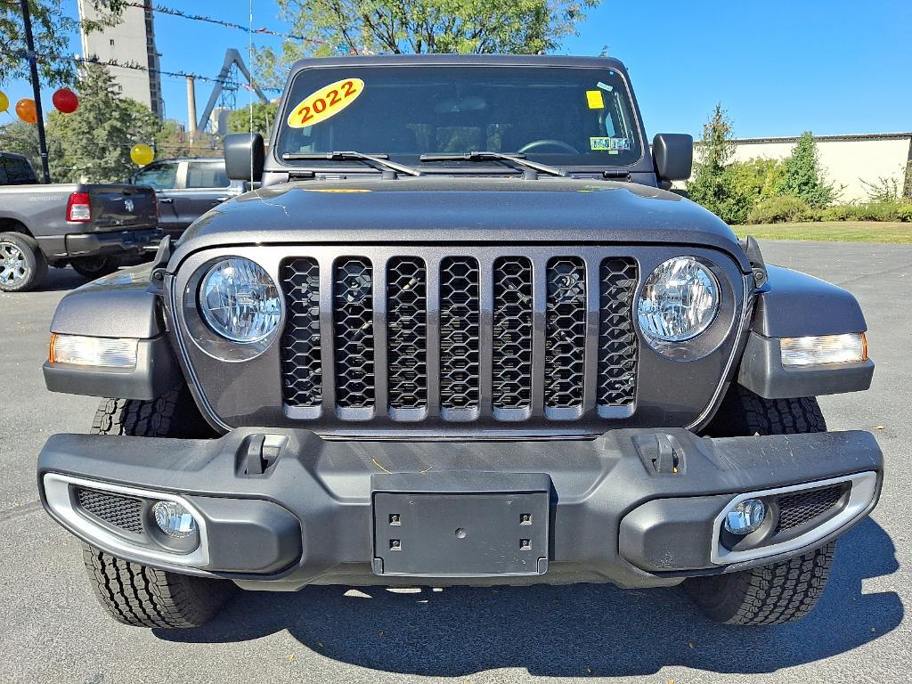 used 2022 Jeep Gladiator car, priced at $34,694