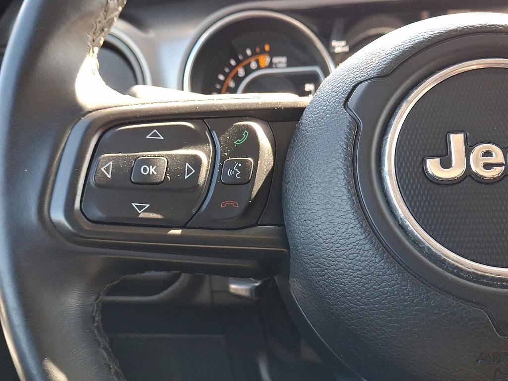 used 2022 Jeep Gladiator car, priced at $34,694