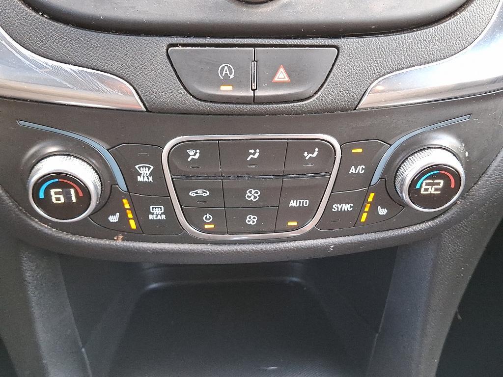 used 2022 Chevrolet Equinox car, priced at $21,749