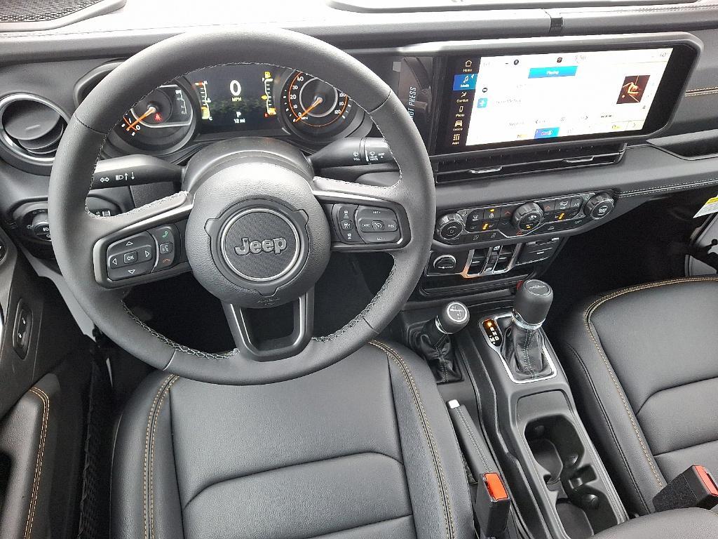 new 2025 Jeep Gladiator car, priced at $48,815