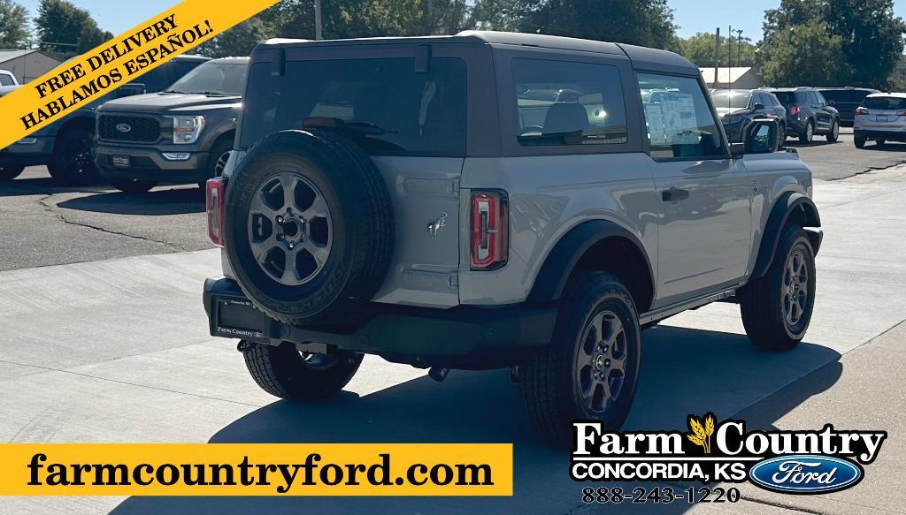 new 2024 Ford Bronco car, priced at $44,609