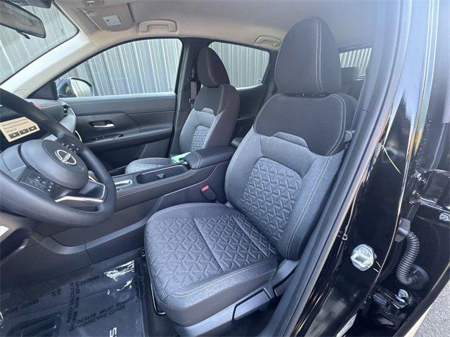 new 2025 Nissan Kicks car, priced at $25,017