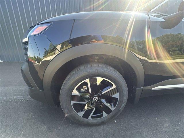 new 2025 Nissan Kicks car, priced at $25,017