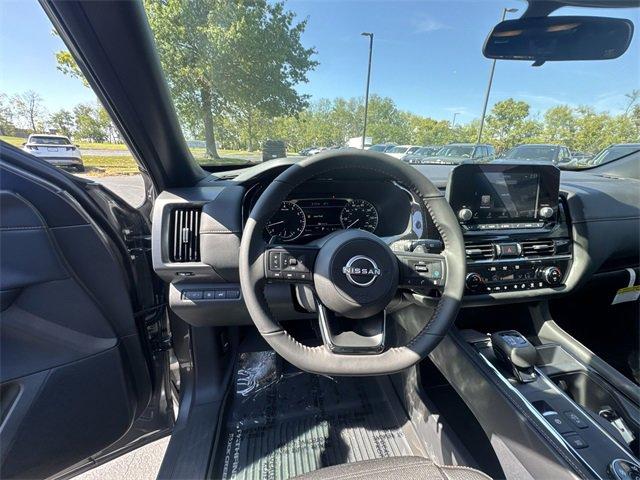 new 2025 Nissan Pathfinder car, priced at $37,478