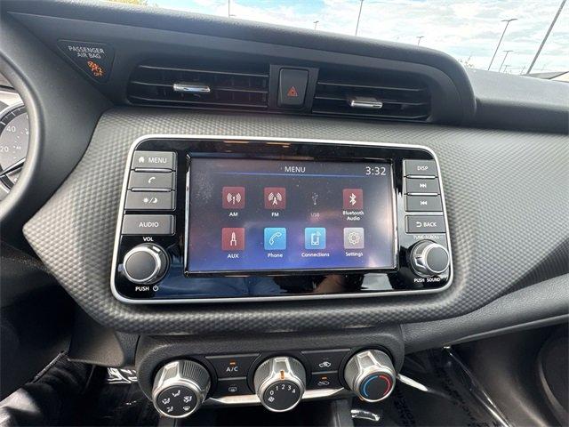 new 2025 Nissan Kicks Play car, priced at $21,647