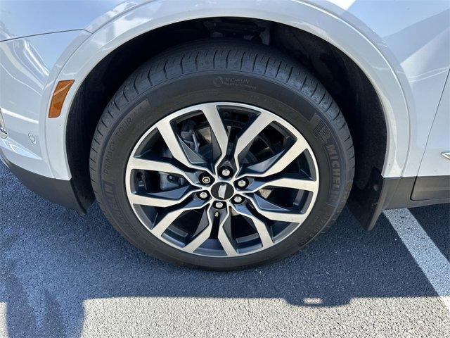 used 2021 Cadillac XT5 car, priced at $32,964