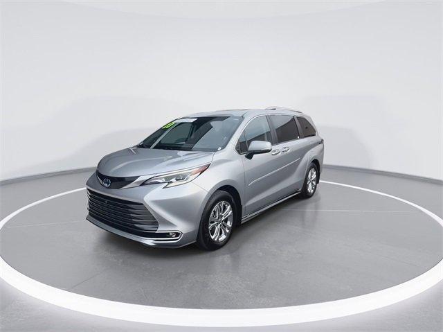 used 2023 Toyota Sienna car, priced at $53,788