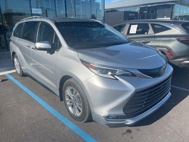 used 2023 Toyota Sienna car, priced at $53,788