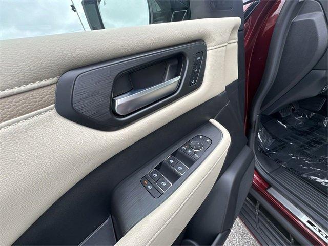 new 2025 Nissan Armada car, priced at $80,072
