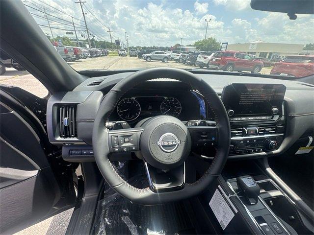 new 2025 Nissan Pathfinder car, priced at $43,019
