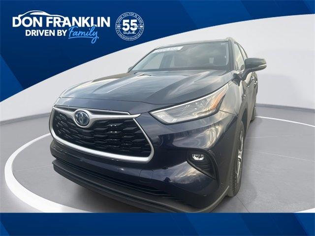 used 2022 Toyota Highlander car, priced at $37,788