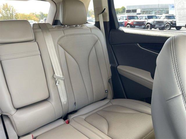 used 2022 Lincoln Nautilus car, priced at $35,996