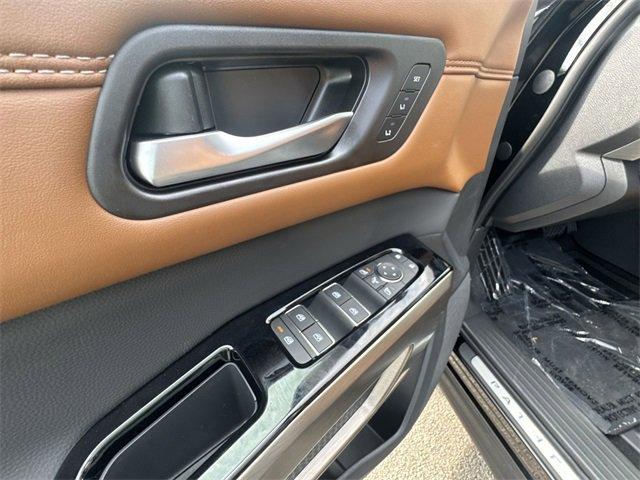 new 2025 Nissan Pathfinder car, priced at $49,004