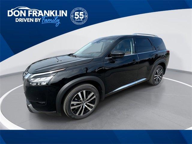 new 2025 Nissan Pathfinder car, priced at $49,004