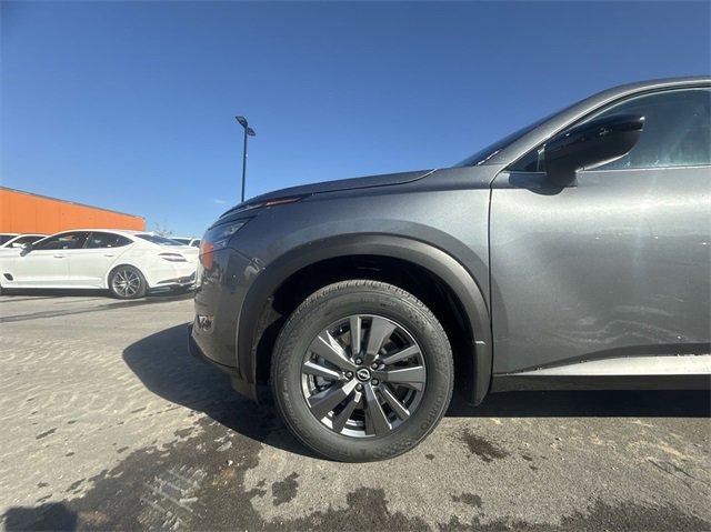 new 2025 Nissan Pathfinder car, priced at $38,510