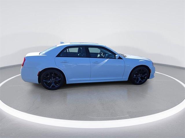 used 2022 Chrysler 300 car, priced at $25,897