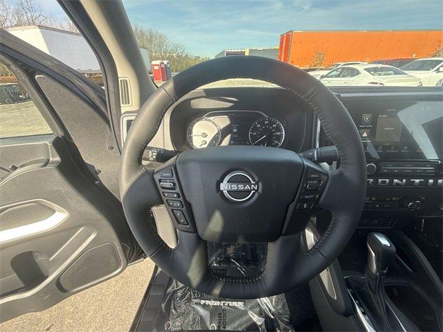 new 2025 Nissan Frontier car, priced at $40,356