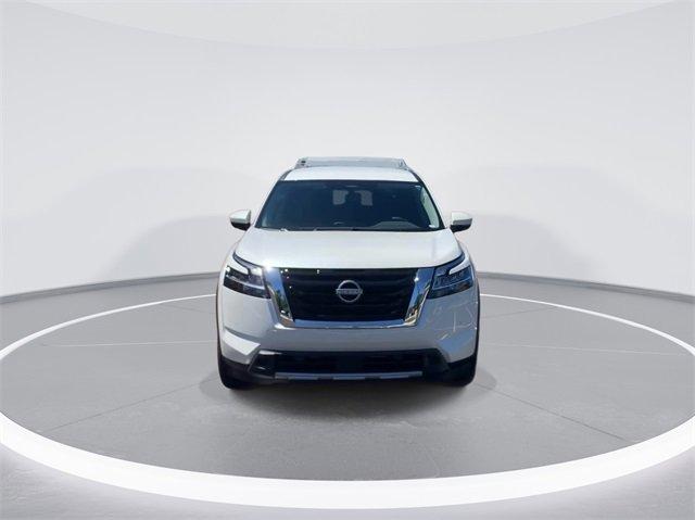 new 2024 Nissan Pathfinder car, priced at $42,477