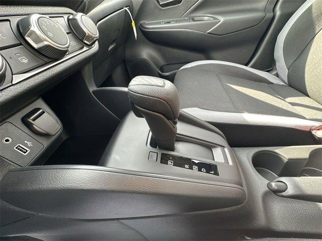 new 2025 Nissan Versa car