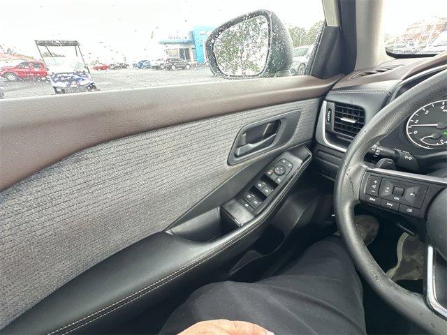 used 2022 Nissan Rogue car, priced at $22,997