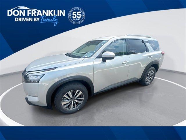 new 2025 Nissan Pathfinder car, priced at $39,650
