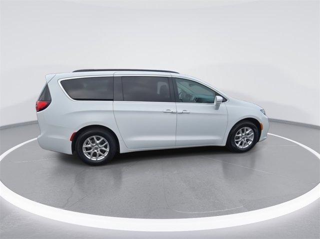 used 2022 Chrysler Pacifica car, priced at $24,989