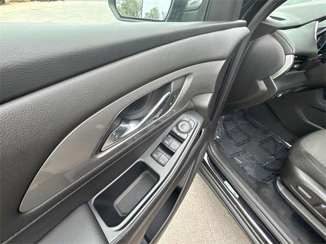 used 2023 Chevrolet Traverse car, priced at $28,588