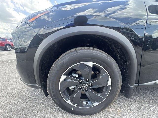new 2025 Nissan Rogue car, priced at $31,028