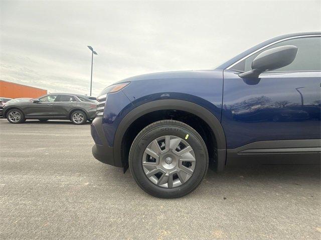 new 2025 Nissan Kicks car, priced at $24,505