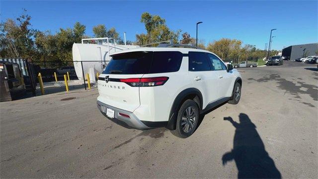 new 2025 Nissan Pathfinder car, priced at $35,932