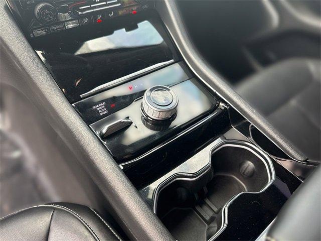 used 2021 Jeep Grand Cherokee L car, priced at $30,788