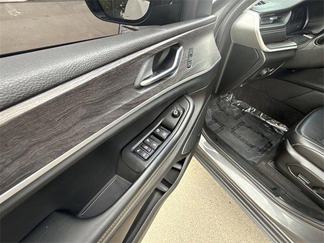 used 2021 Jeep Grand Cherokee L car, priced at $30,788