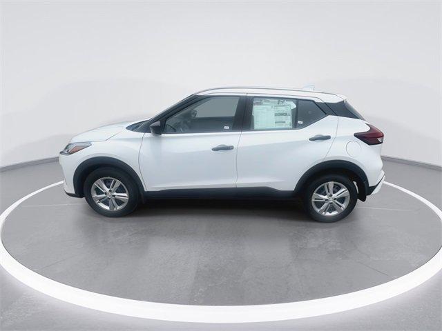 new 2025 Nissan Kicks Play car, priced at $21,479