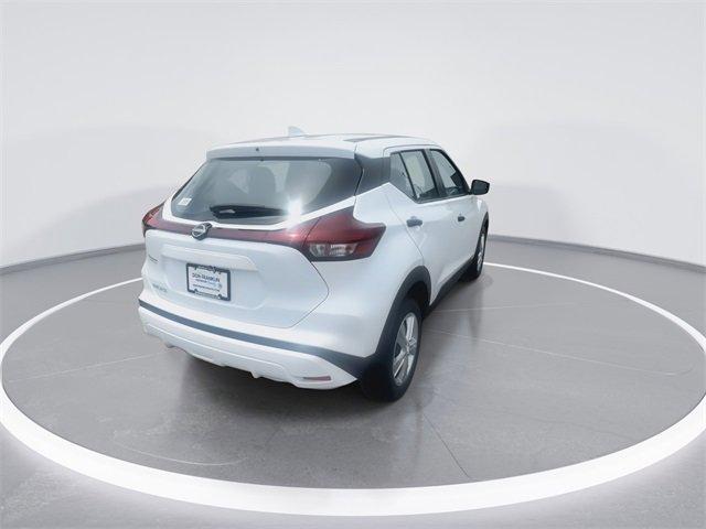 new 2025 Nissan Kicks Play car, priced at $21,479