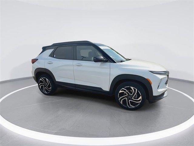 used 2024 Chevrolet TrailBlazer car, priced at $27,692