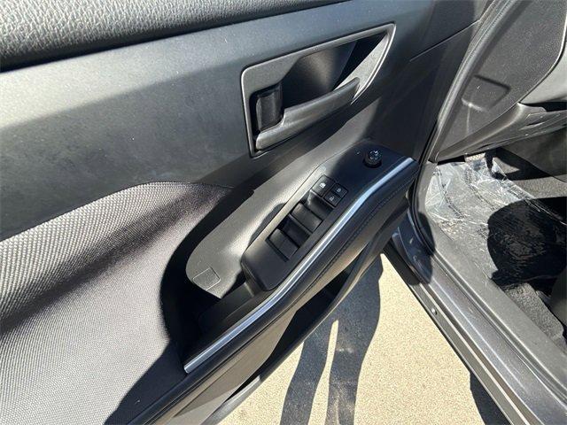 used 2022 Toyota Highlander car, priced at $28,960