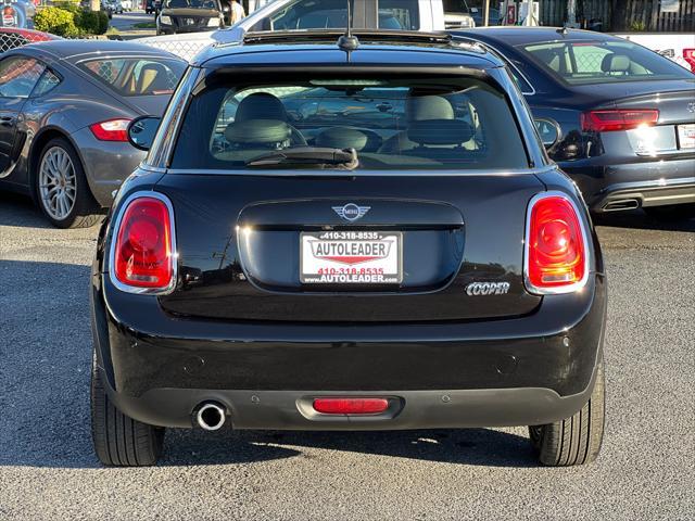 used 2019 MINI Hardtop car, priced at $18,497