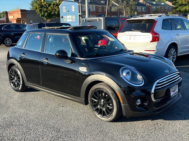 used 2019 MINI Hardtop car, priced at $18,497