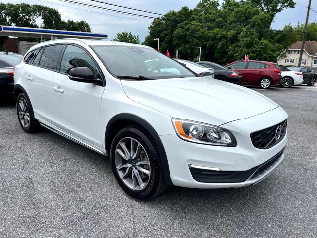 used 2018 Volvo V60 Cross Country car, priced at $22,990