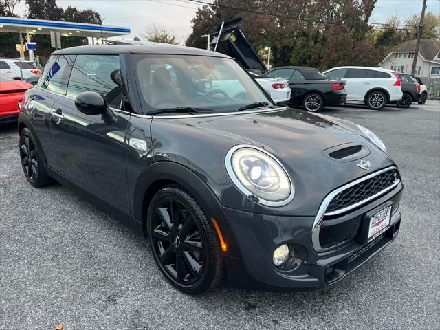 used 2014 MINI Hardtop car, priced at $14,990